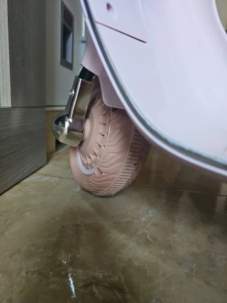 Moto Eléctrica Infantil Rosa Estilo Scooter