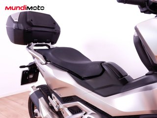 HONDA FORZA 750