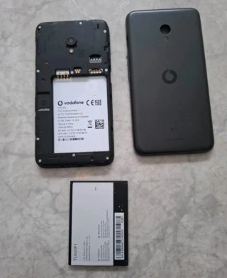 Regalo Fujitsu Amilo + Vodafone Smart 4 si compras