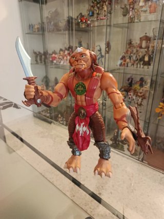 Smalls soldiers ( pequeños guerreros)