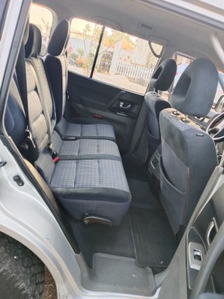 Mitsubishi Montero 2003
