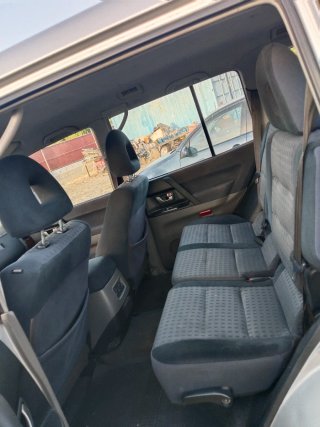 Mitsubishi Montero 2003