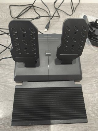 Volante Hori PS4-052E (PS4/PS5/PC)