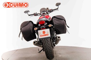 TRIUMPH SPEED TWIN 900