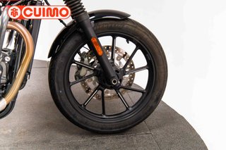 TRIUMPH SPEED TWIN 900