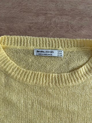 Jersey amarillo Bershka talla M