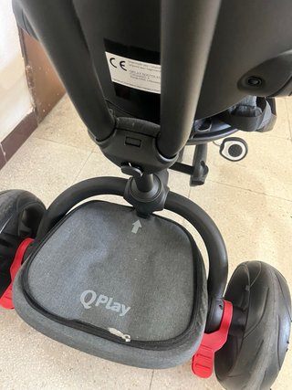 Triciclo Evolutivo Qplay Negro.