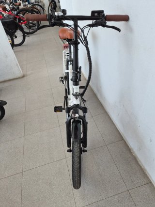 Bicicleta Eléctrica Plegable Blanca