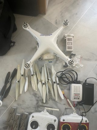 Dji Phantom 2 Drone con Accesorios