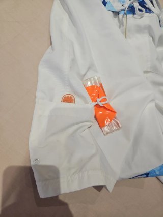 Costume uomo Sundek bianco con fiori blu