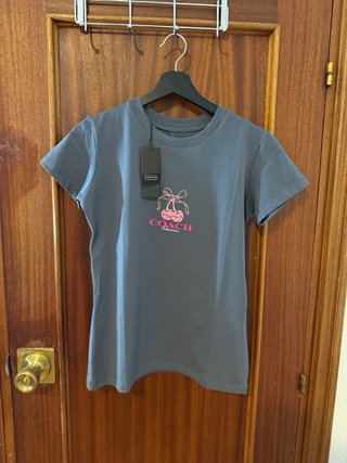 Camiseta UNDERGOLD Beige y muchas mas