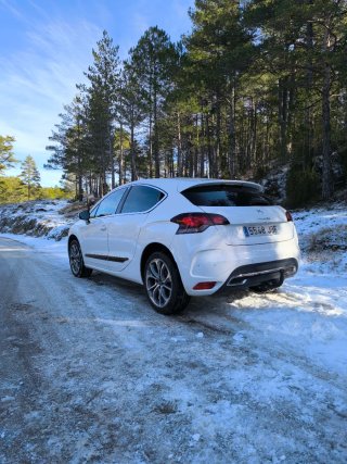 Citroen DS4 2014 CAMBIO POR FURGONETA CAMPER