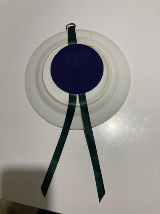 Piatto decorativo con nastri