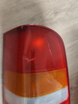 Pilotos traseros Mercedes Vito W638