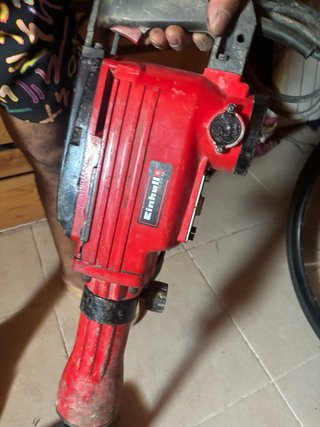 Se alquila o de vende Martillo demoledor Einhell