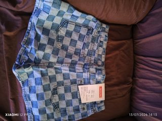 Shorts vaqueros cuadros morados y azules