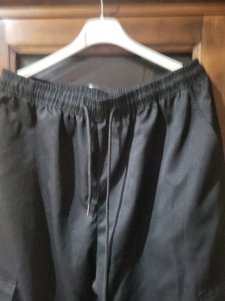 Pantalón cargo negro NASA