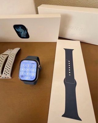 Apple Watch Series 11 GPS+Celular 42mm