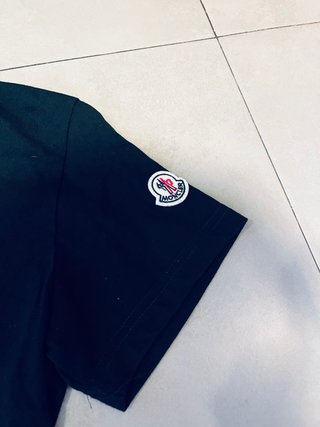 Camiseta Moncler Negra Talla M