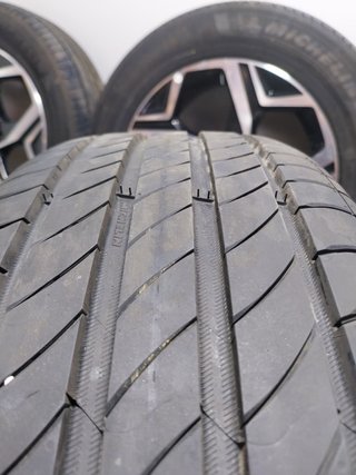 LLANTAS 17 KIA 2022 CON NEUMATICOS