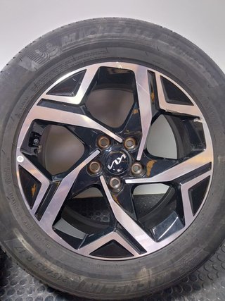 LLANTAS 17 KIA 2022 CON NEUMATICOS