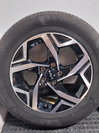 LLANTAS 17 KIA 2022 CON NEUMATICOS
