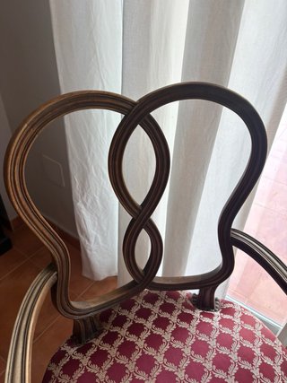 Sedia in legno vintage con imbottitura