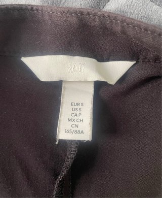 Vestido negro H&M manga corta talla S