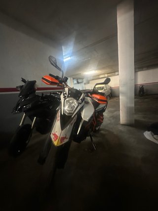 KTM 990 SMR Supermoto Naranja/Blanco