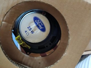 Radio Ford Cassette Negra