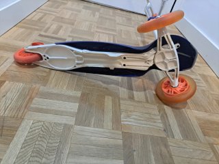 Patinete infantil 3 ruedas azul y naranja
