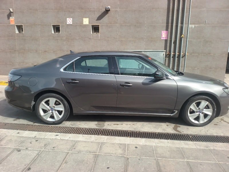 Saab 9-5 2011 - foto 1