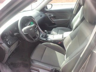 Saab 9-5 2011 se vende o se cambia por furgoneta