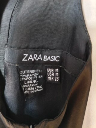 Vestido midi marrón Zara
