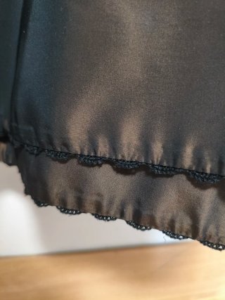 Vestido midi marrón Zara