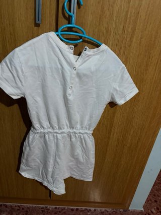 Mono corto veraniego blanco