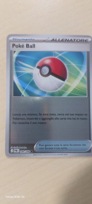 Carte Allenatore Poké Ball 080/088