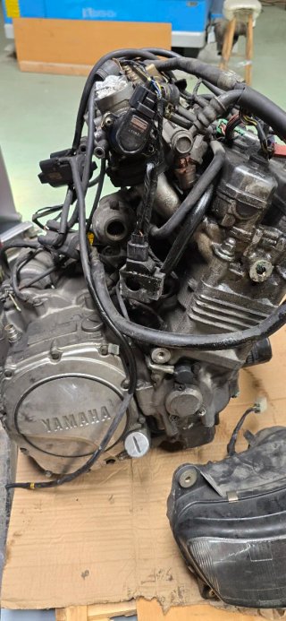 Motor Yamaha GTS 1000