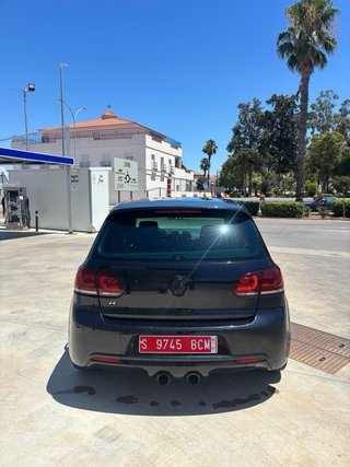 Volkswagen Golf 6R
