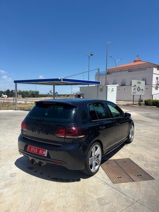 Volkswagen Golf 6R