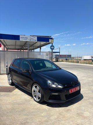 Volkswagen Golf 6R