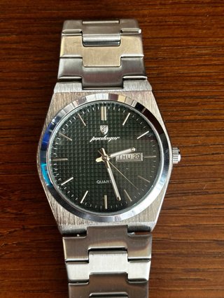 Reloj Poedegar Clásico Verde