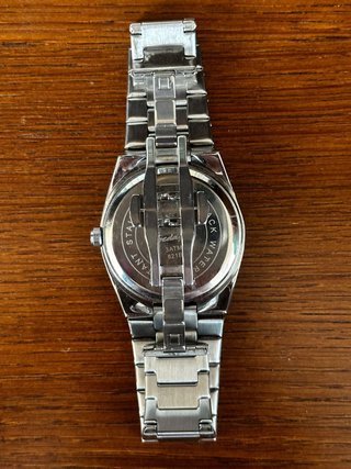 Reloj Poedegar Clásico Verde