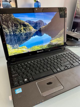 Ordenador portátil Packard Bell Easynote