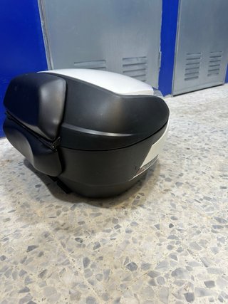 Baúl SHAD SH48 + Herraje Honda CB750 HORNET