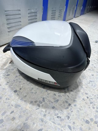 Baúl SHAD SH48 + Herraje Honda CB750 HORNET