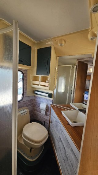 Caravana de 5 puestos