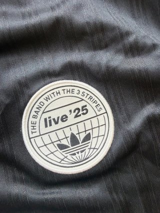 Camiseta Adidas Oasis Gira Negra