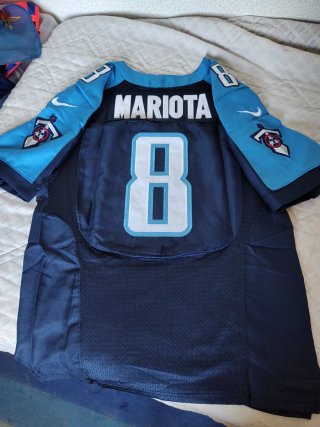 Camiseta NFL Tennessee Titans Mariota 8 Talla M