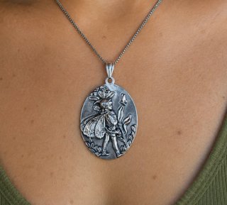 Medallón Duende Plata Artesanal